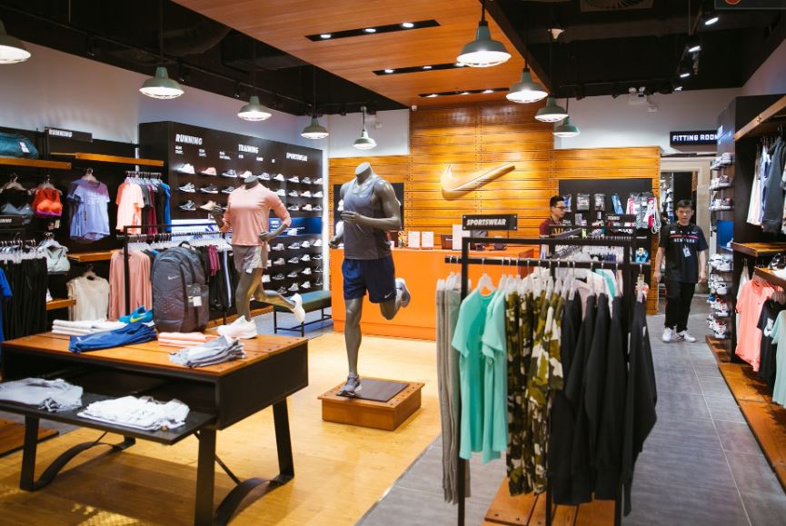 Shop giày Nike Đà Nẵng chính hãng tại sân bay