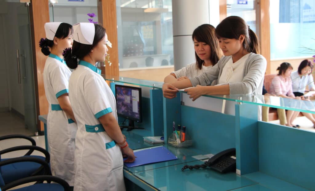 Hệ thống dịch vụ khám chữa bệnh tại phòng khám Đông Phương Đà Nẵng