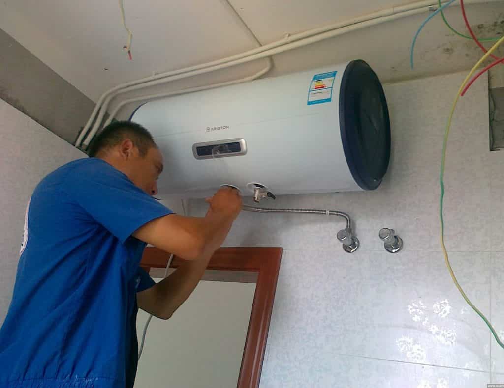 Sửa chữa bình nóng lạnh tại Đà Nẵng uy tín 
