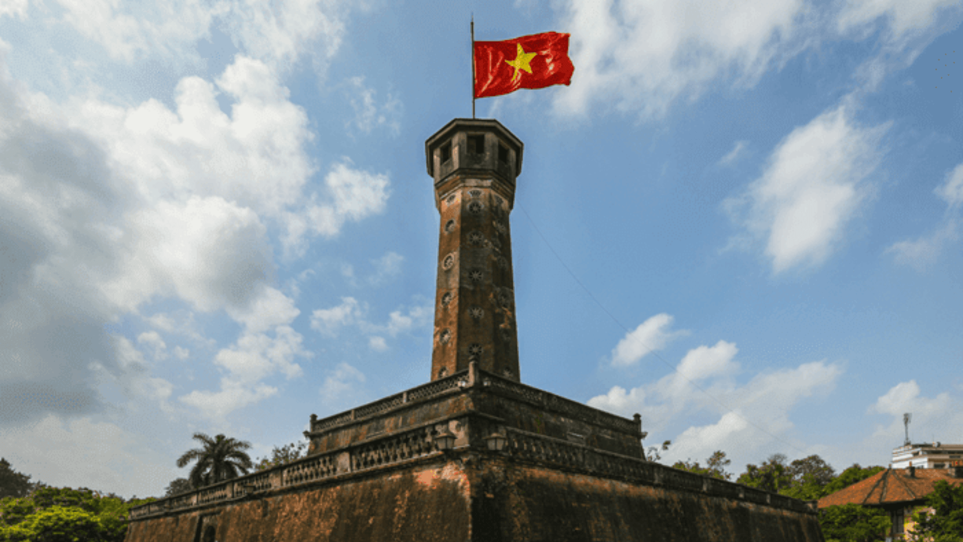 Cột Cờ - Điểm tham quan nổi tiếng Nam Định