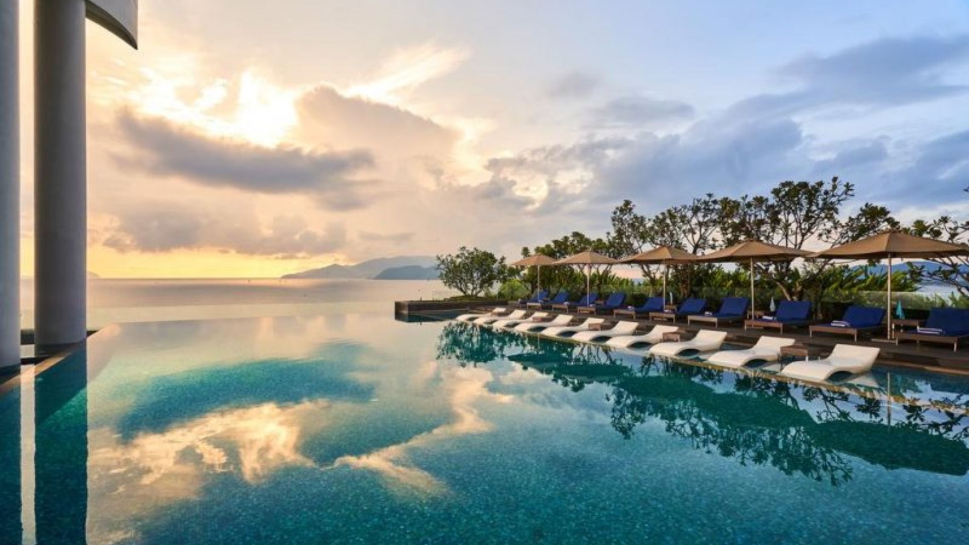 Top 17 khách sạn đà nẵng gần biển view đẹp giá cực tốt