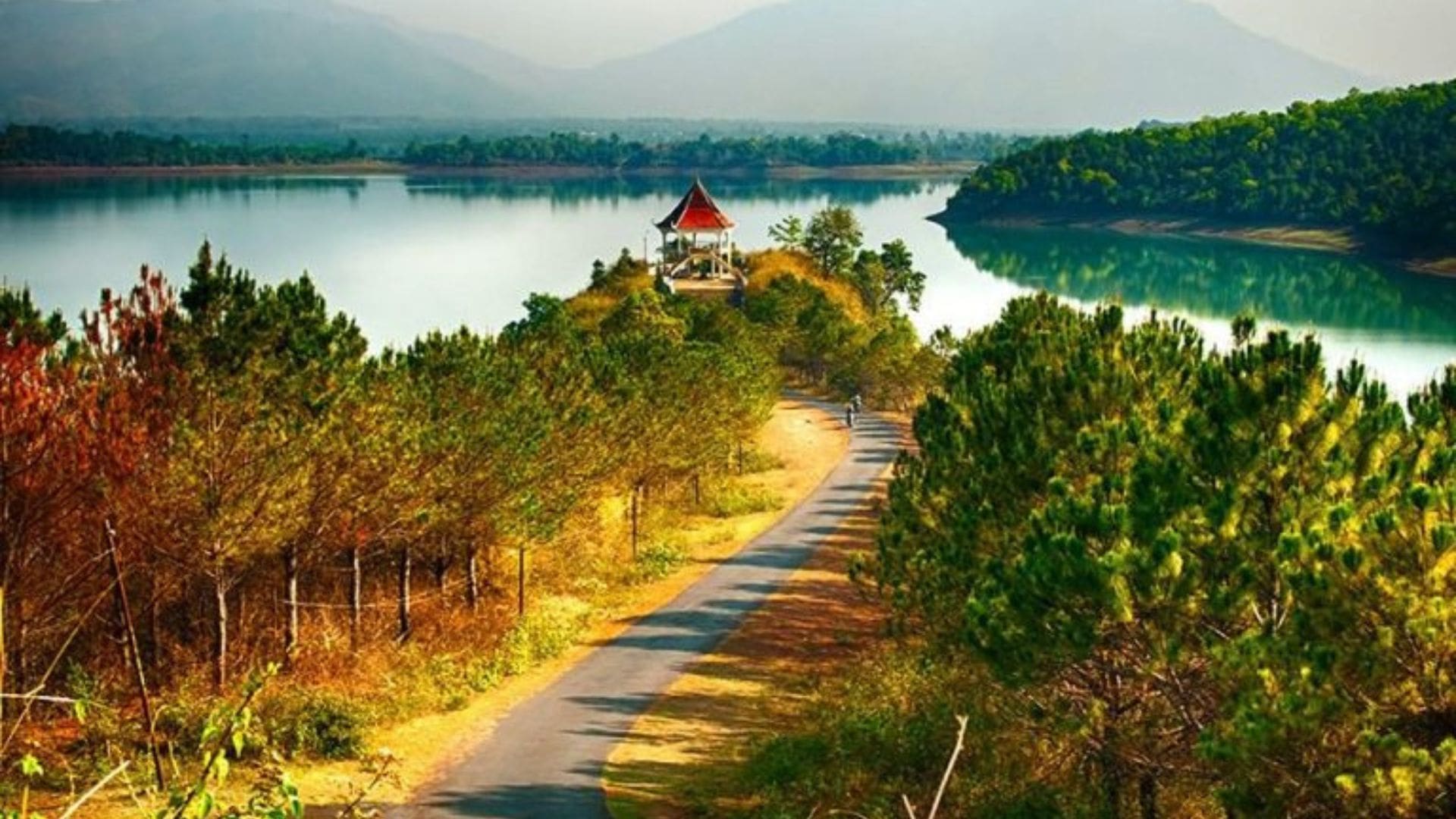 Hồ T’Nưng - Địa điểm du lịch Gia Lai cực hot