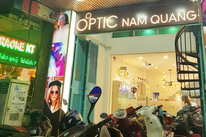 Cửa hàng Nam Quang là cửa hàng kính cận Sài Gòn lâu đời bậc nhất