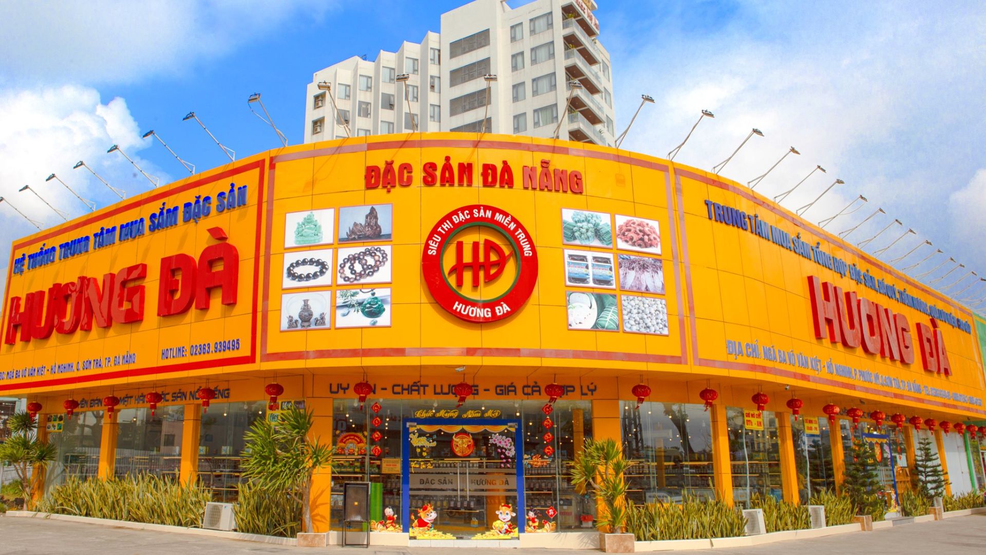 Cửa hàng Hương Đà - Địa chỉ bán đặc sản đa dạng, chất lượng tại Đà Nẵng