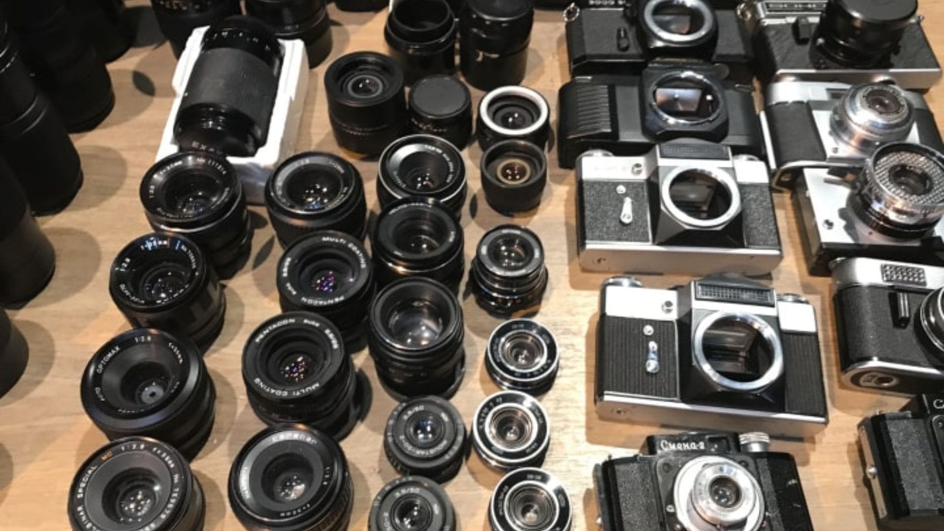 Anh Đức Digital - Địa chỉ cung cấp máy ảnh cũ siêu uy tín