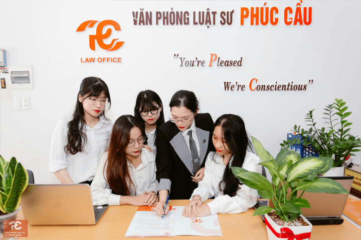 Đội ngũ chuyên viên tư vấn tận tình chất lượng tại công ty thành lập doanh nghiệp Đà Nẵng - Luật Phúc Cầu