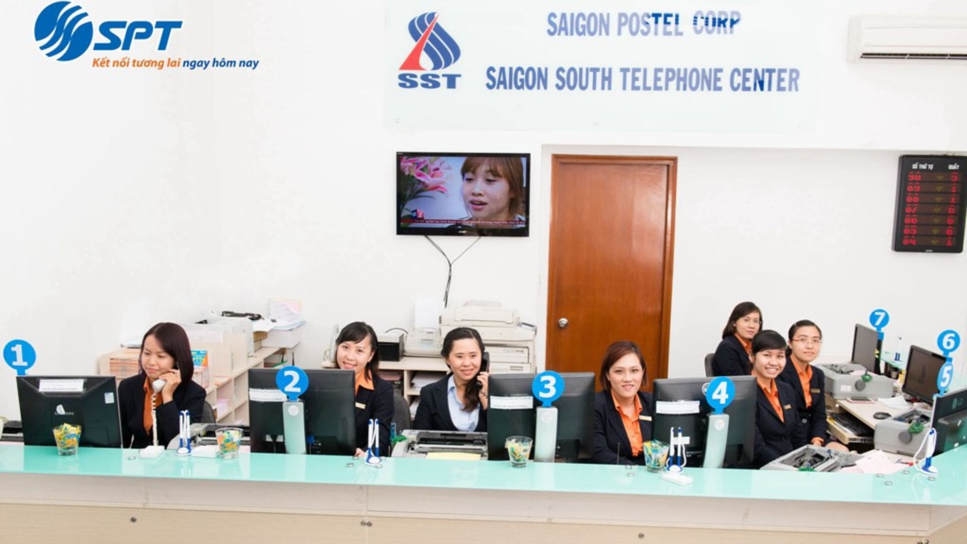 Công ty Cổ phần DV bưu chính viễn thông Sài Gòn (SPT) 