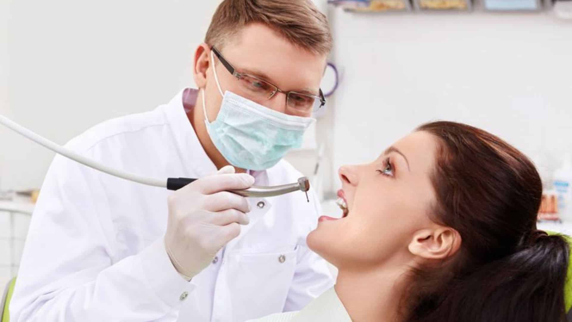 Nha Khoa Rạng Ngời – Bệnh viện răng hàm mặt Đà Nẵng uy tín