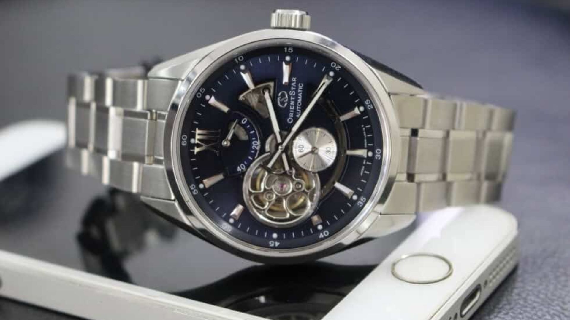 Cửa hàng đồng hồ Đức - Chuyên cung cấp đồng hồ nam Đà Nẵng giá rẻ 