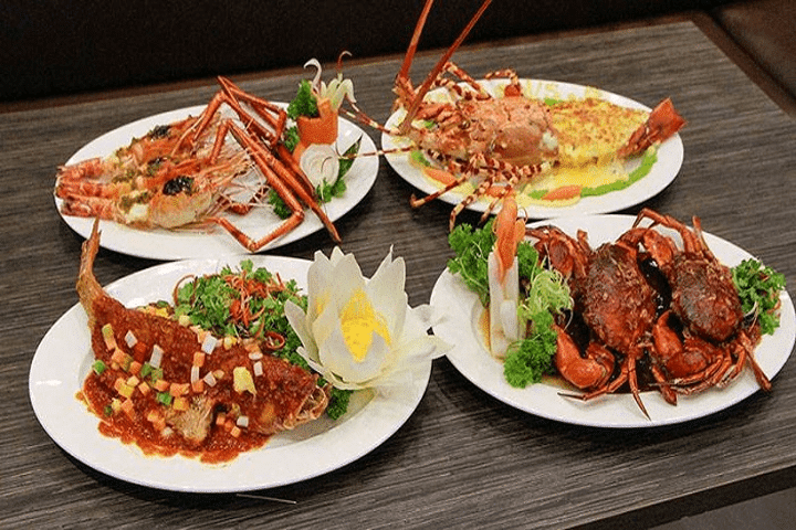 Quán hải sản ngon Đà Nẵng hải sản Phố được khách du lịch đánh giá cao