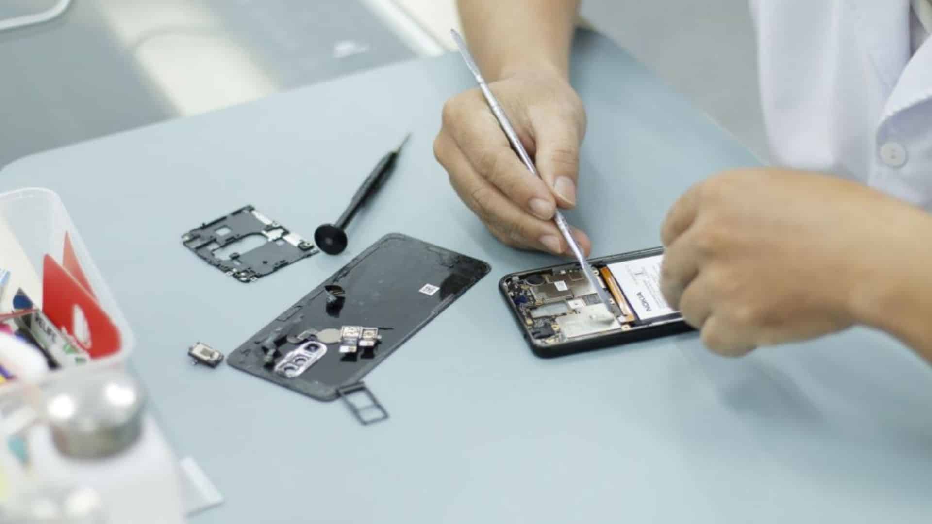 Khám phá 14 cửa hàng sửa chữa điện thoại Đà Nẵng chất lượng