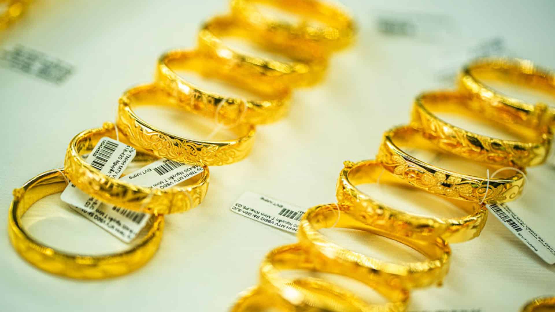 Vàng Bạc DOJI - Nơi mua bán vàng uy tín